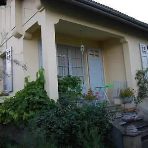 https://villa-a-100-m-de-tarbes-sud.midi-pyreneeshotels.com
